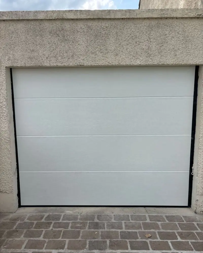 Réparation porte de garage Claye Souilly