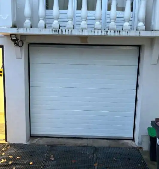 Réparation porte de garage Corbeil-Essonnes