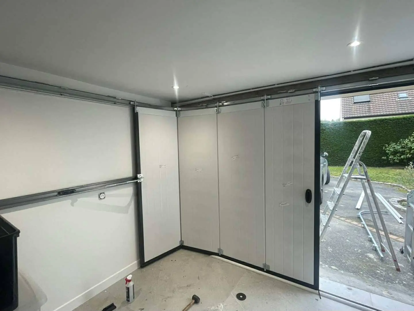 réparation porte de garage coulissante à Montigny-le-Bretonneux