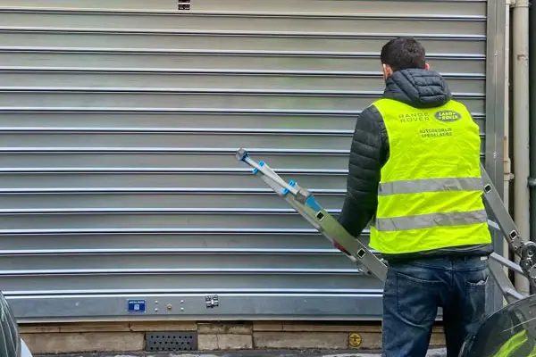 Types de pose des rideaux métalliques