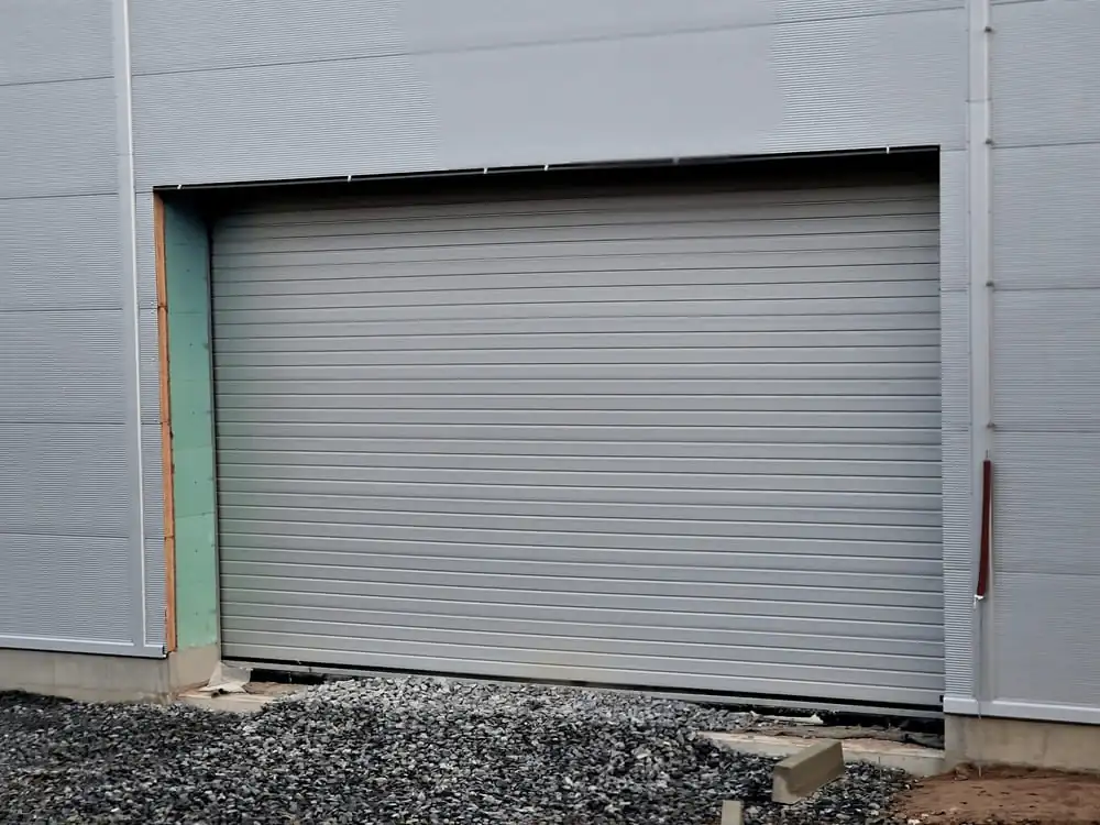 réparation porte de garage sectionnelle à Draveil