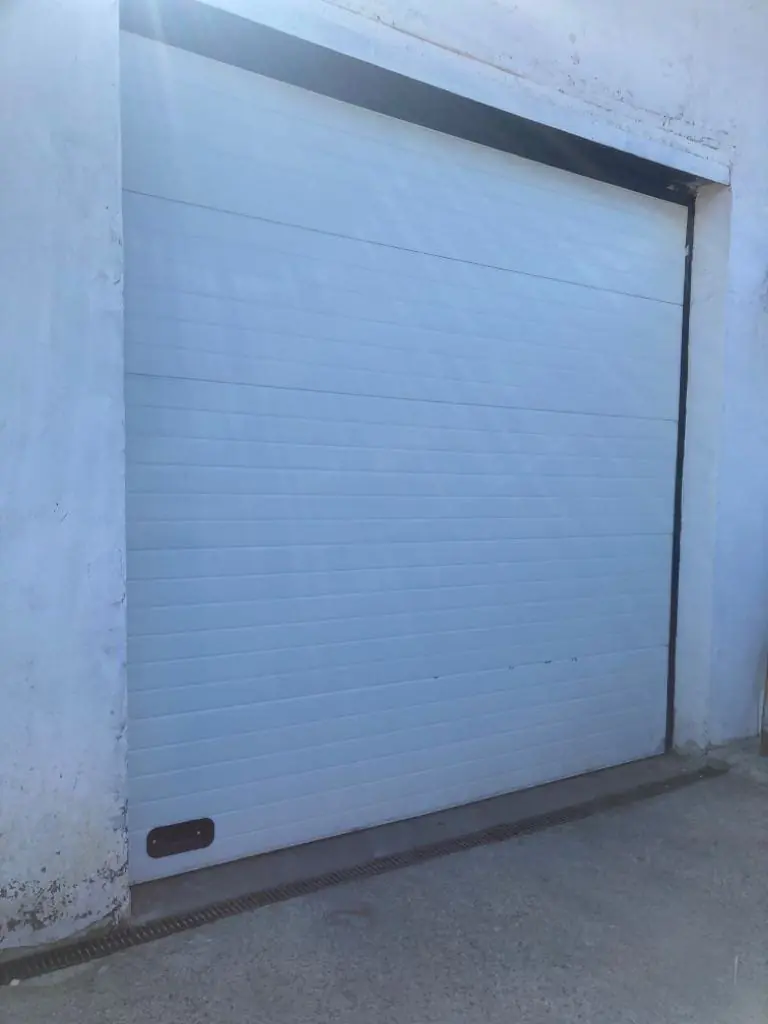 réparation porte de garage sectionnelle Rambouillet