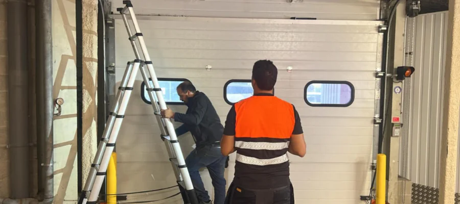 réparation porte industrielle bloquée à Annœullin