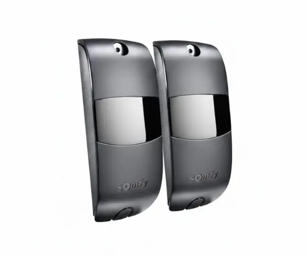 Cellules photoélectriques rideau métallique