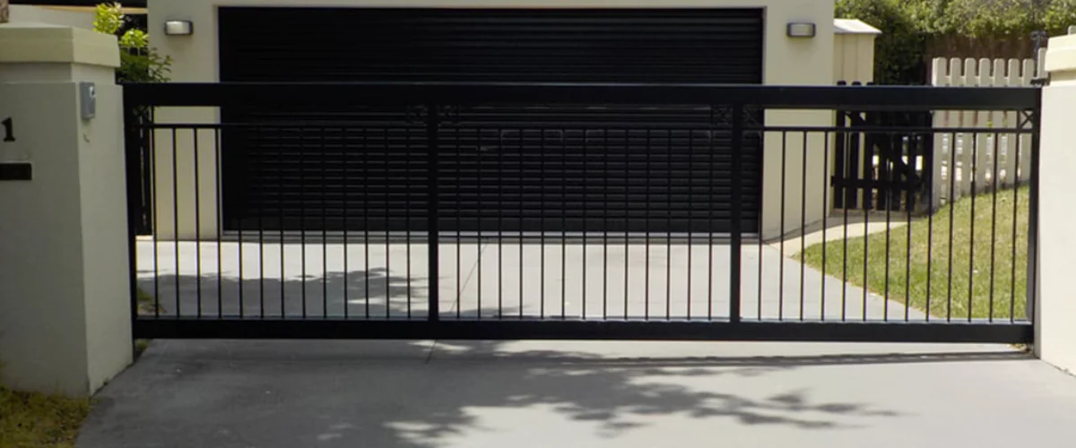 Portail domotique coulissant 