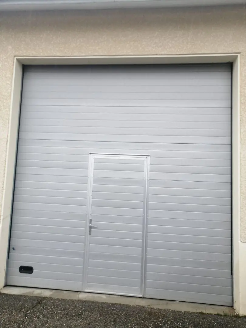 réparation de porte de garage sectionnelle Noisy-le-Roi