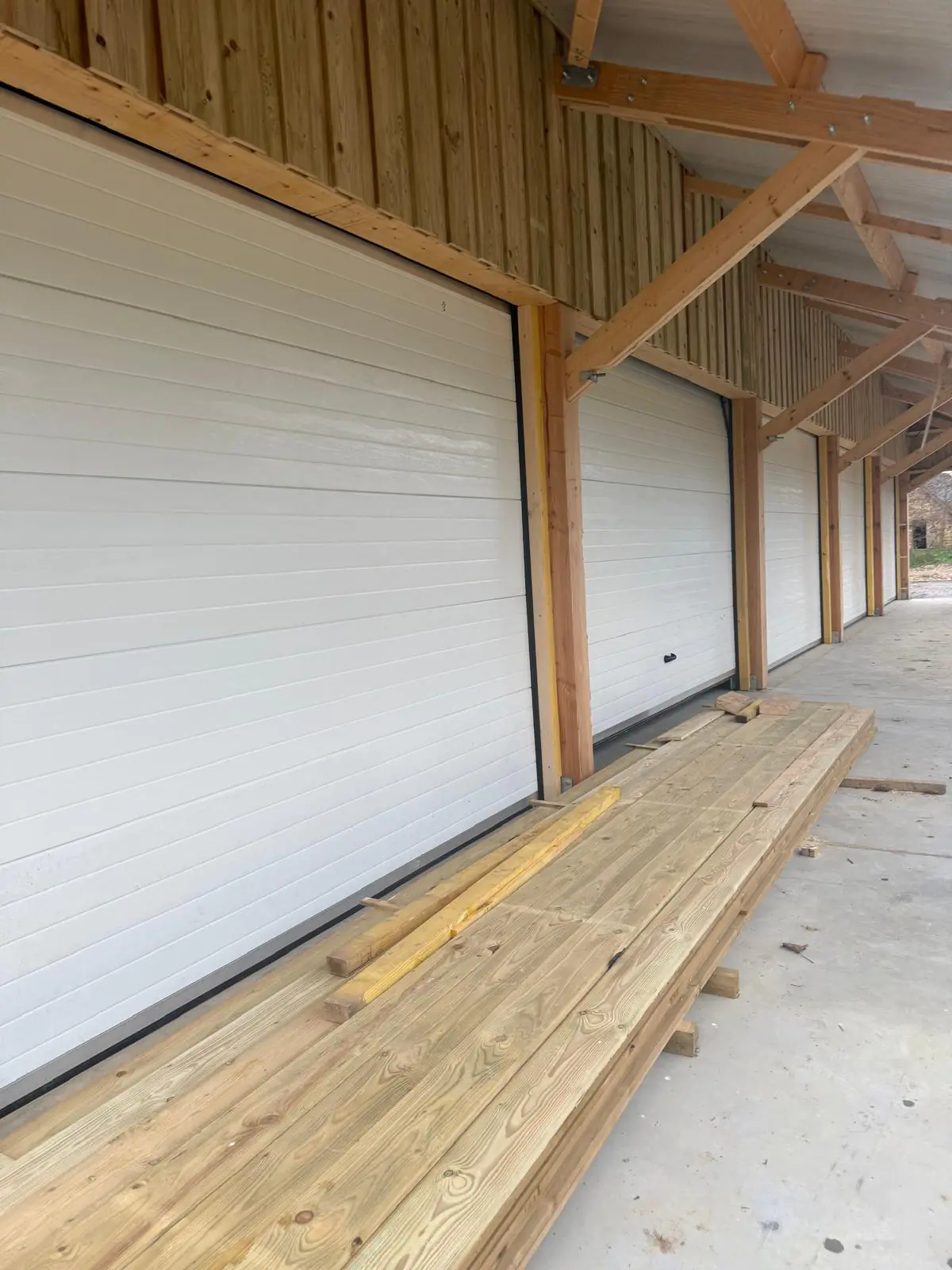 Réparation portes de garage Créteil - Dépannage 247