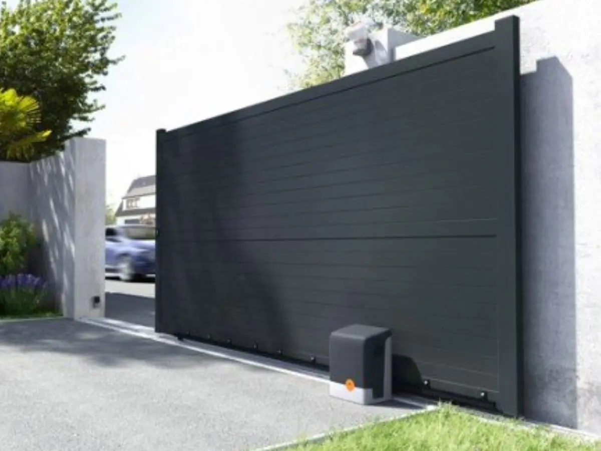 Portail coulissant pour maison