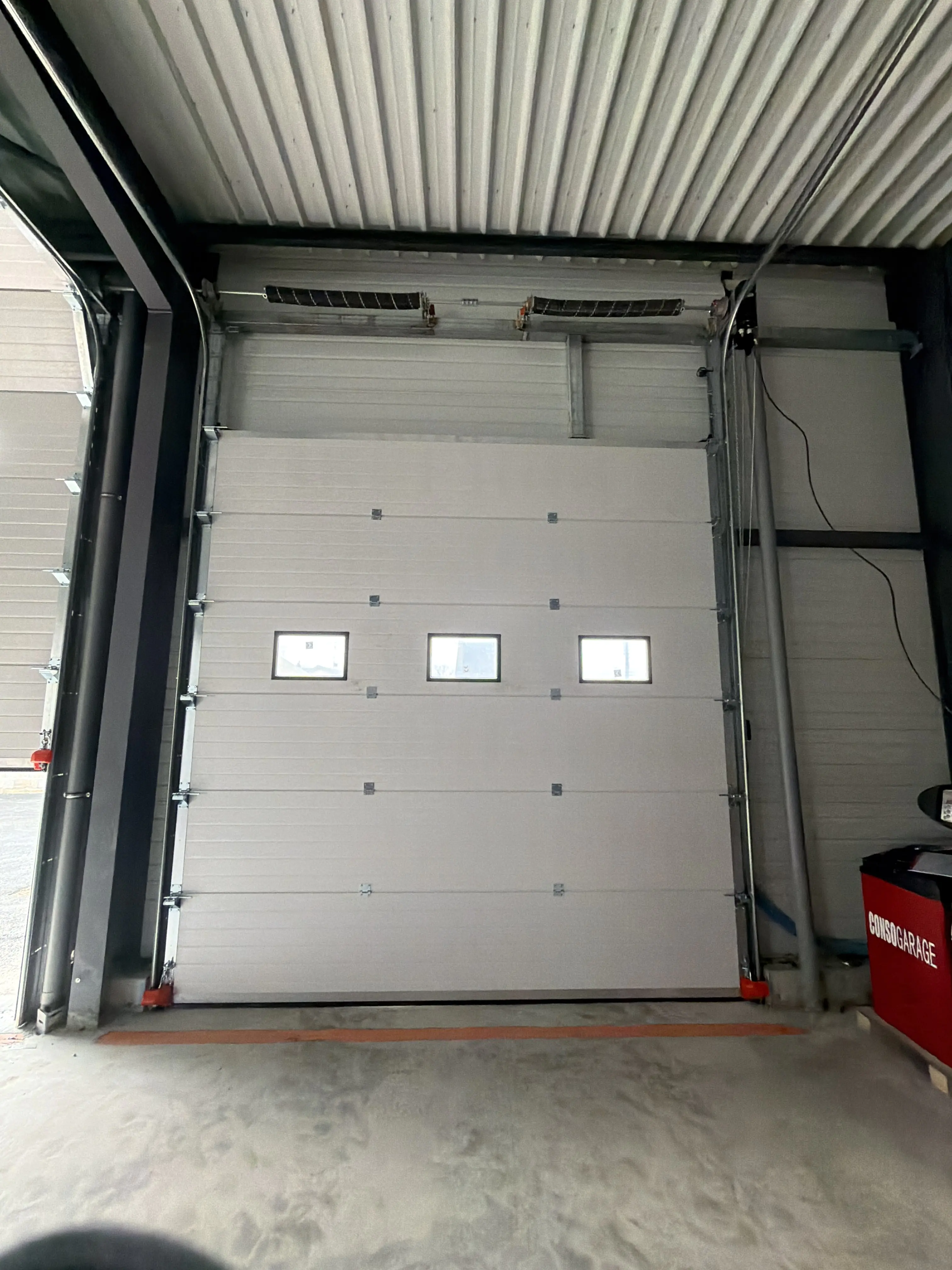 Déblocage porte industrielle Le Châtelet-en-Brie