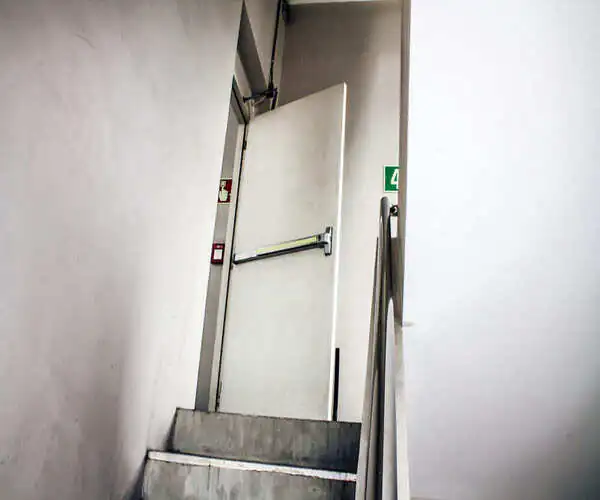 Réparation porte coupe-feu Romainville