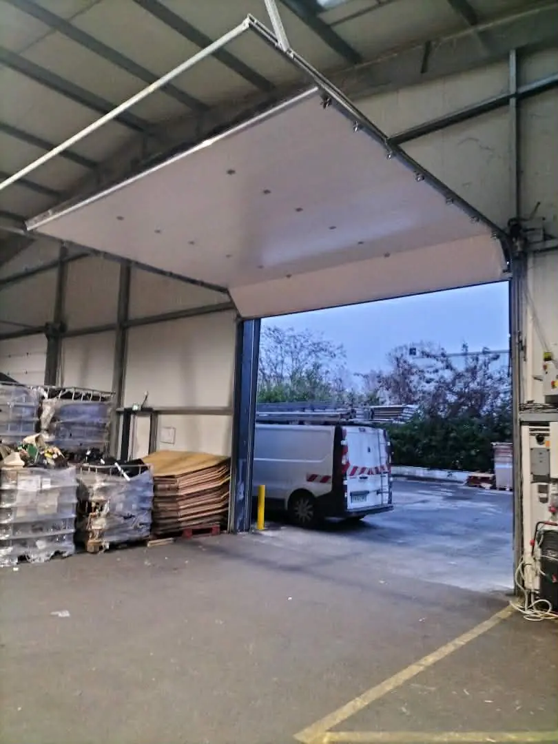 Réparation porte industrielle Orgeval (78630)