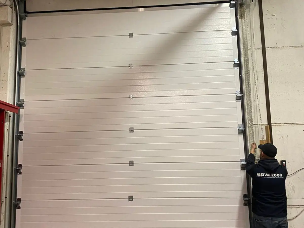 Dépannage porte sectionnelle industrielle Le Pré Saint Gervais 93310