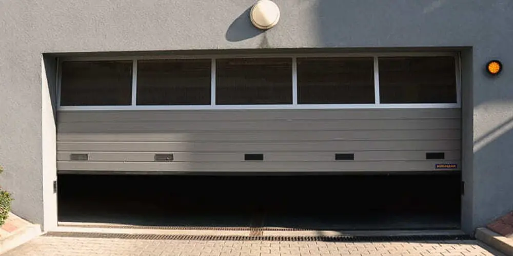 Motorisation porte de garage résidentielle Marne 51