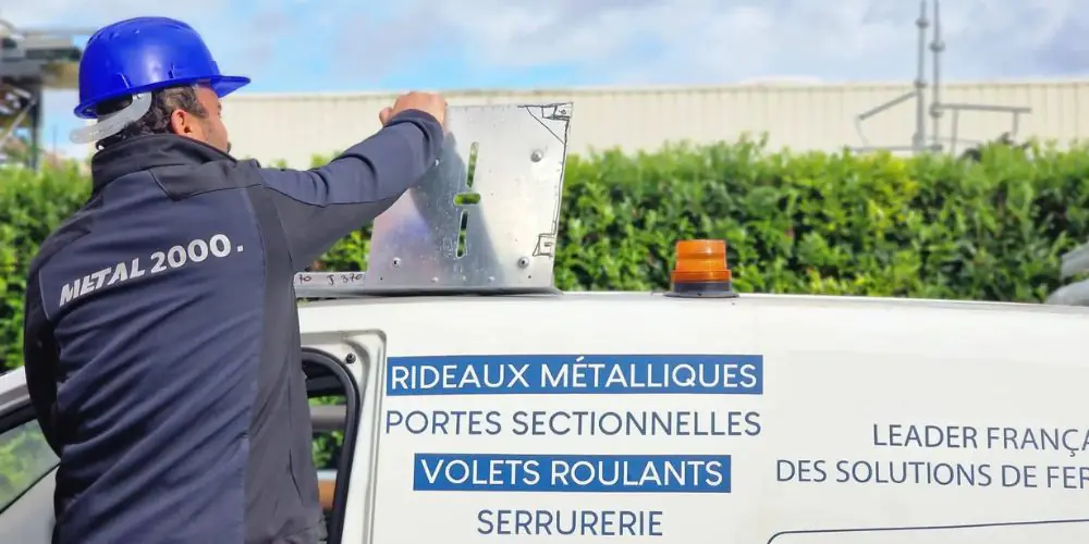 Réparation fermeture industrielle Le Bourget 93350