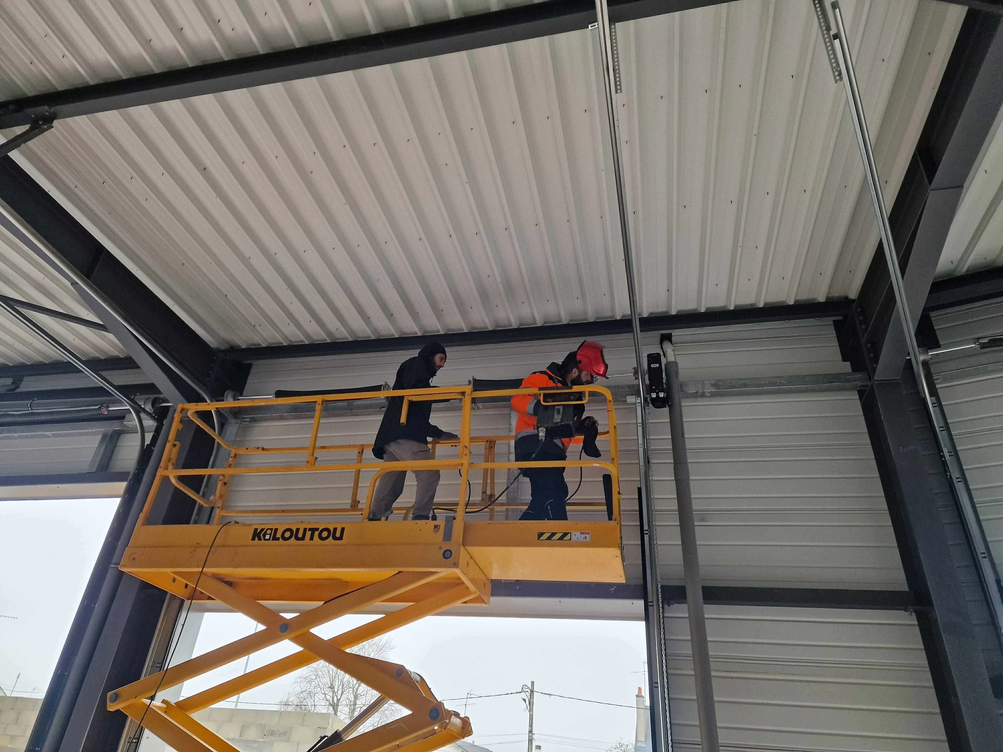 Réparation porte industrielle Morainvilliers (78630)