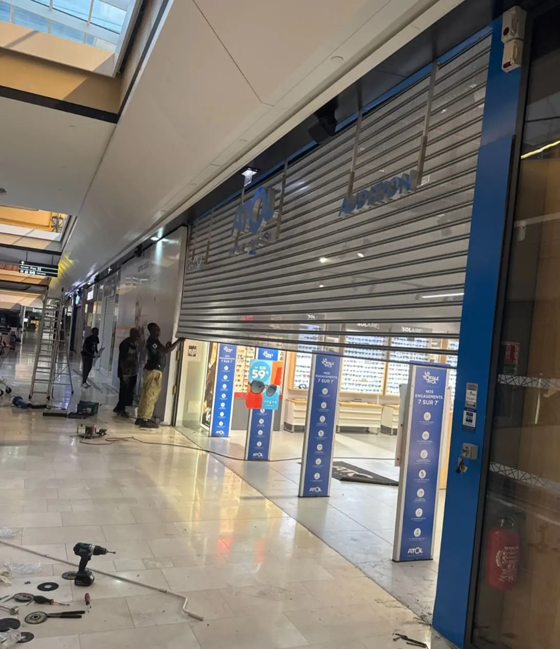 Dépannage rideau métallique coincé à Paris 14