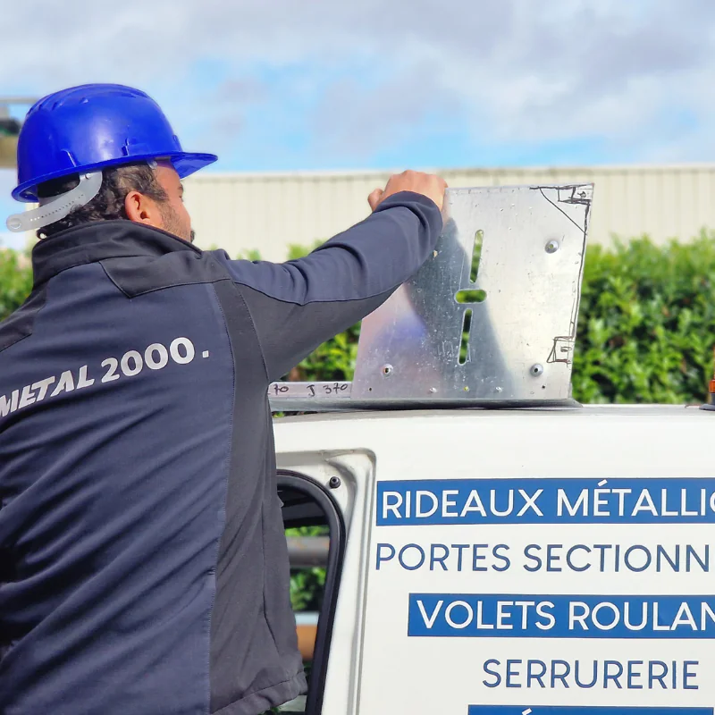 METAL 2000, expert en réparation et installation de grilles métalliques en France