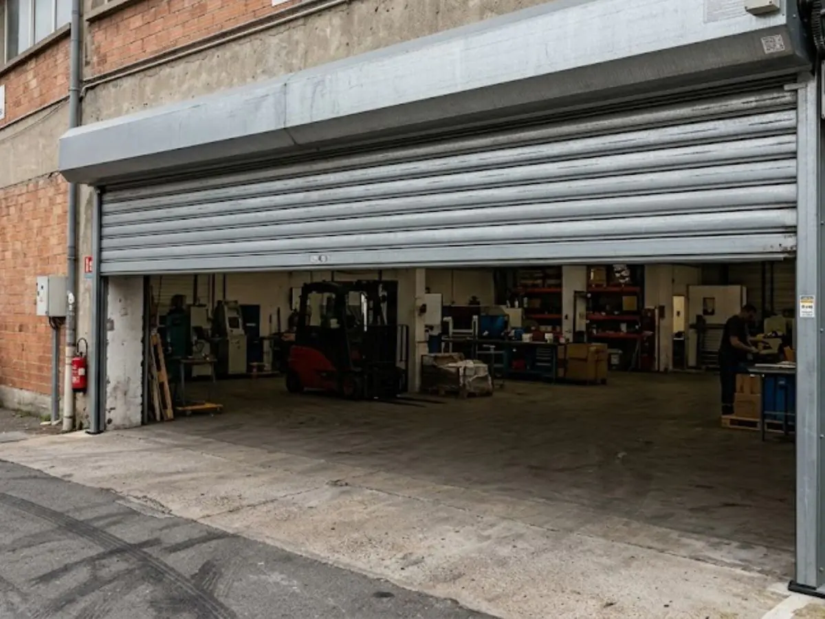 Prix rideau métallique motorisé 5 m x 3,5 m