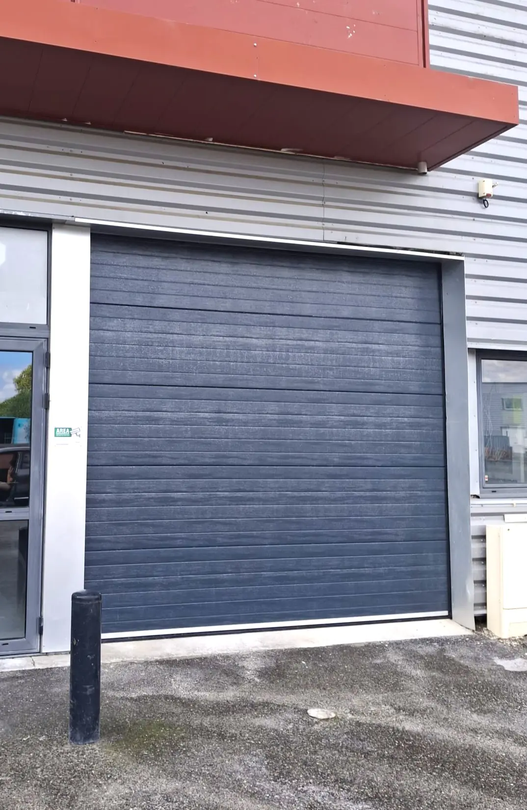 Remplacement moteur porte industrielle Chouilly (51530)