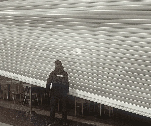 déblocage rideau métallique commerce à Saint-Memmie