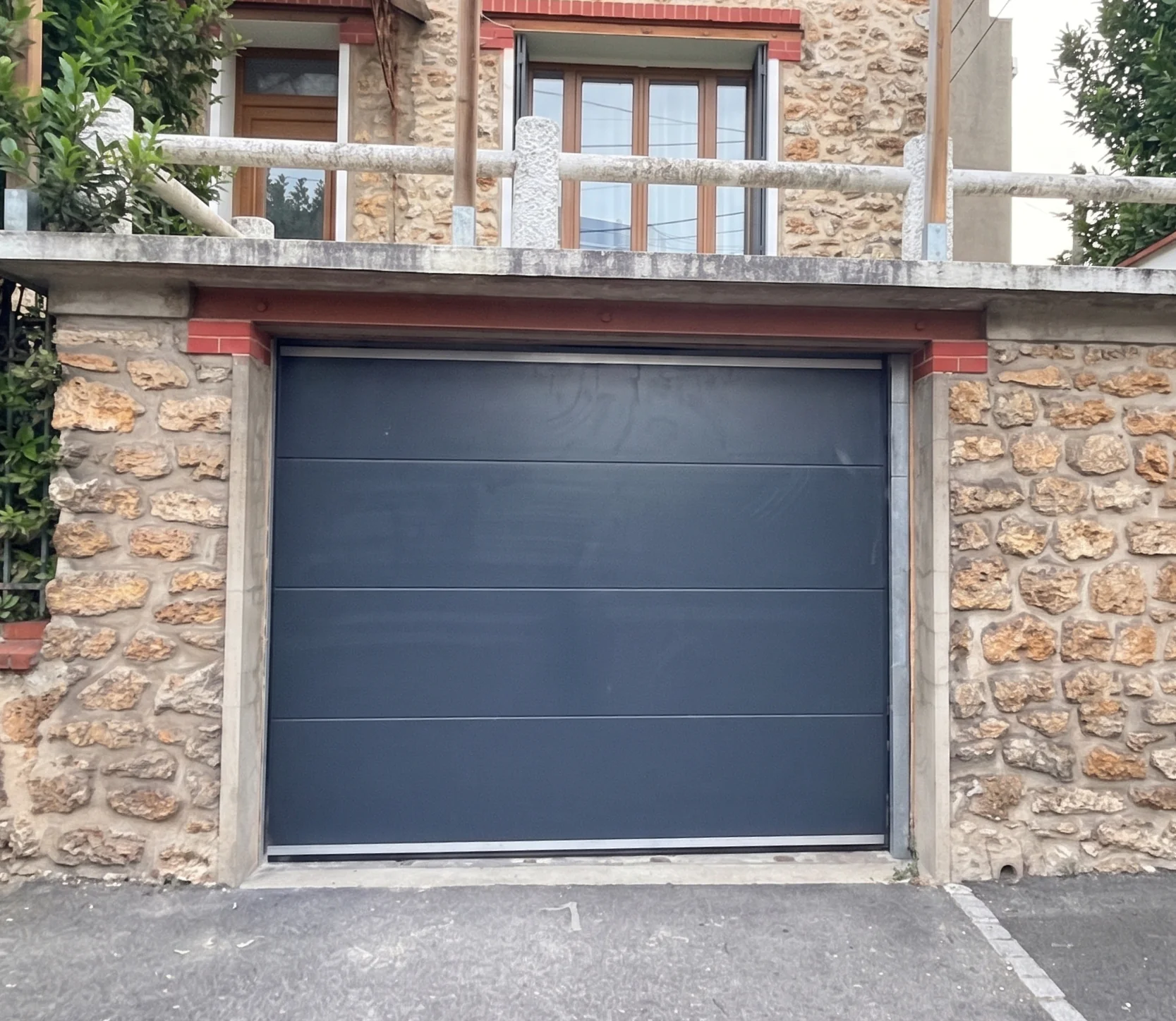 Dépannage porte de garage sectionnelle 69000