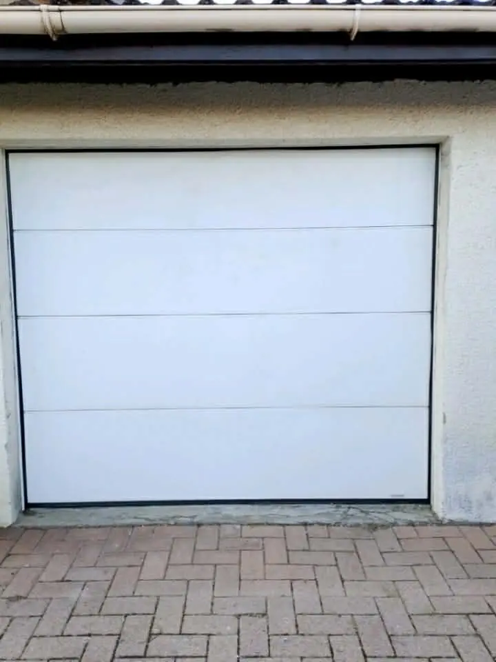 Remplacement d'une paire de ressorts de torsion porte sectionnelle Livry-Louvercy