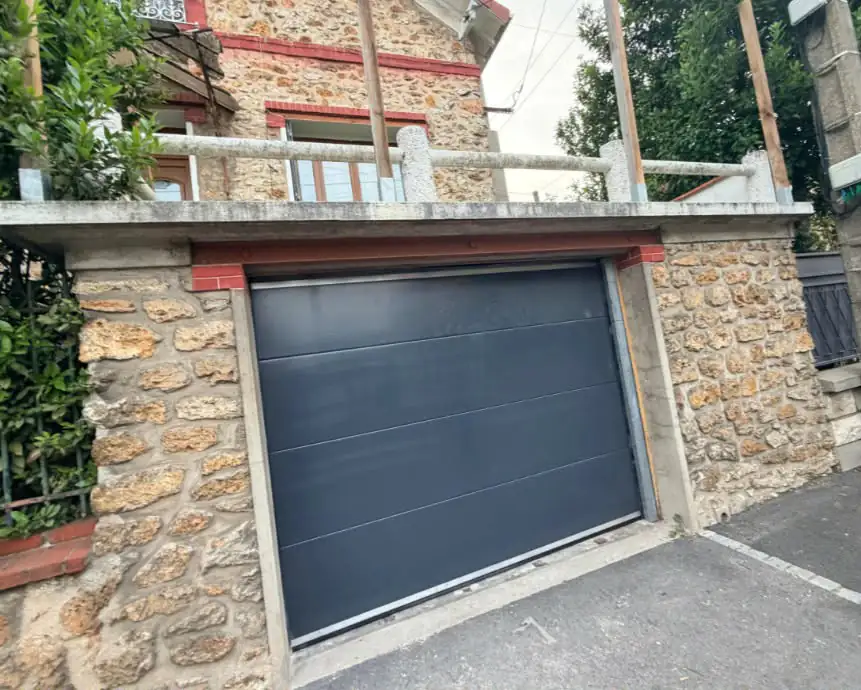 Réparation porte de garage Mareuil-le-Port (51700)