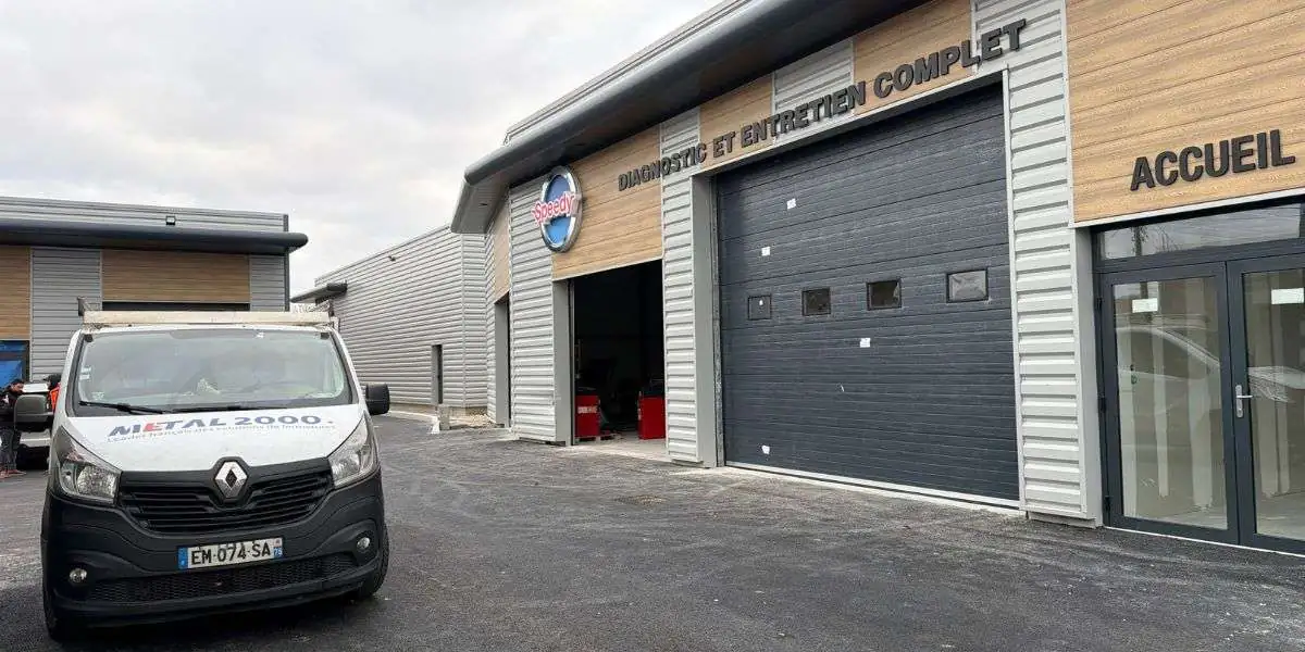 Réparation porte industrielle Saint Léonard