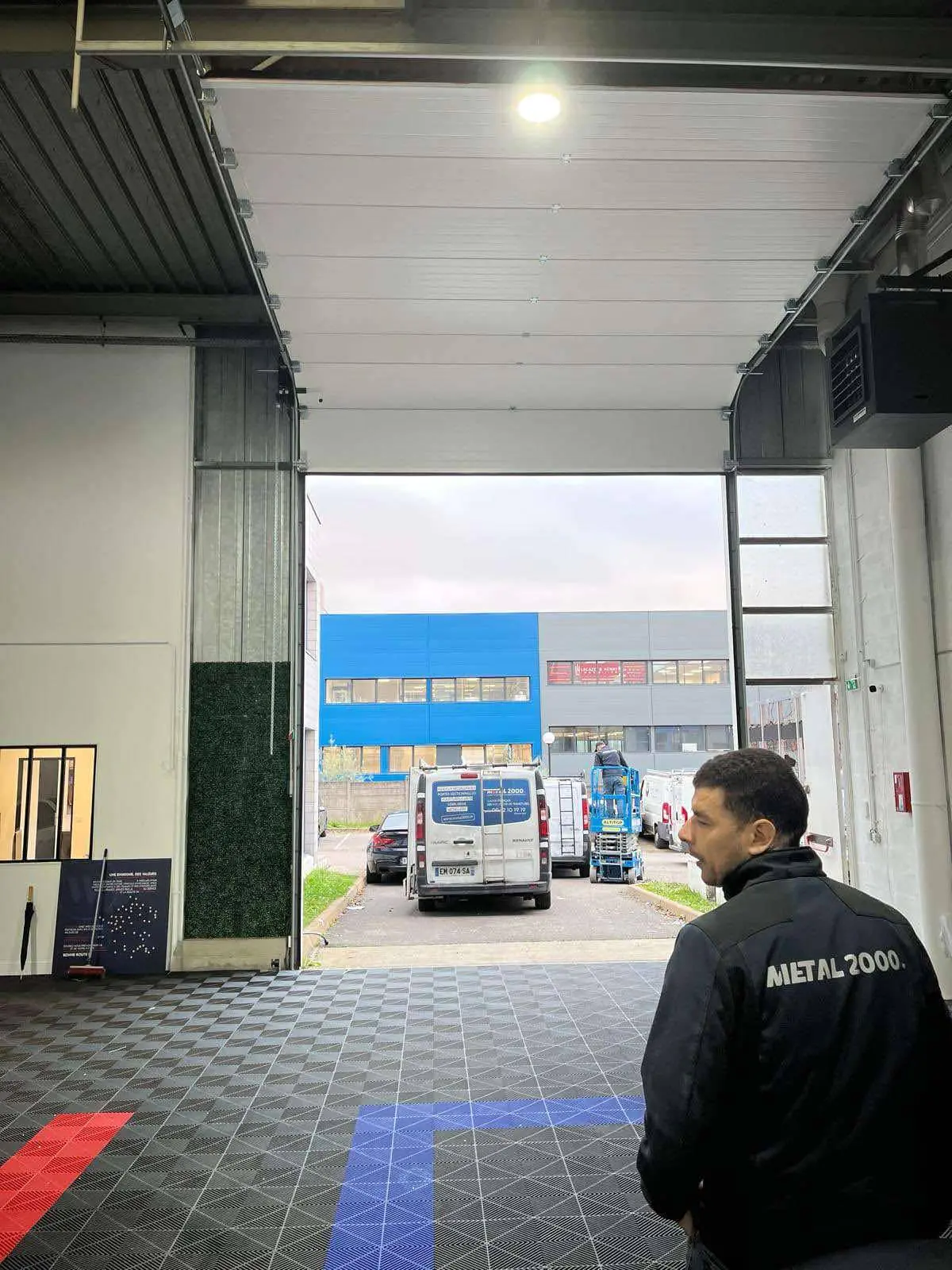 Réparation porte industrielle Valenton (94460)