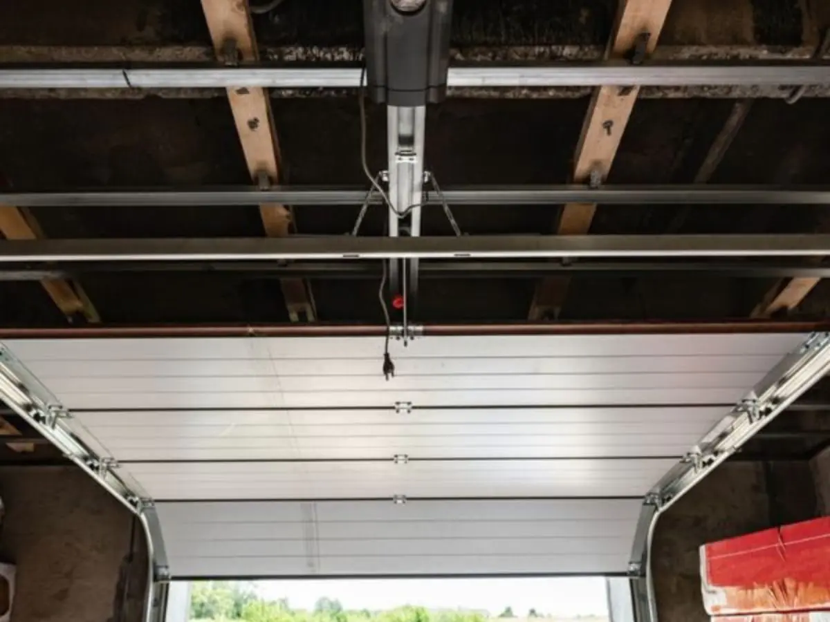 Motorisation porte de garage sectionnelle motorisée Maizières-la-Grande-Paroisse